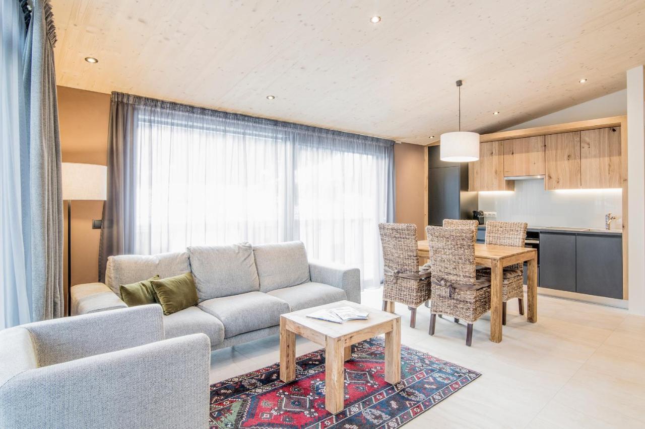 Erika Suites & Lofts Stanga المظهر الخارجي الصورة